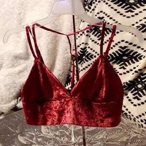NWT bralet top, crushed velveteen cranberry in color top!
